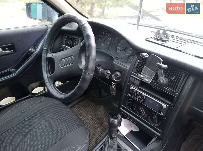 Седан Audi 80 1987 в Полтаві
