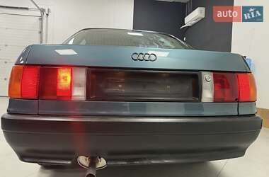 Седан Audi 80 1990 в Дрогобыче