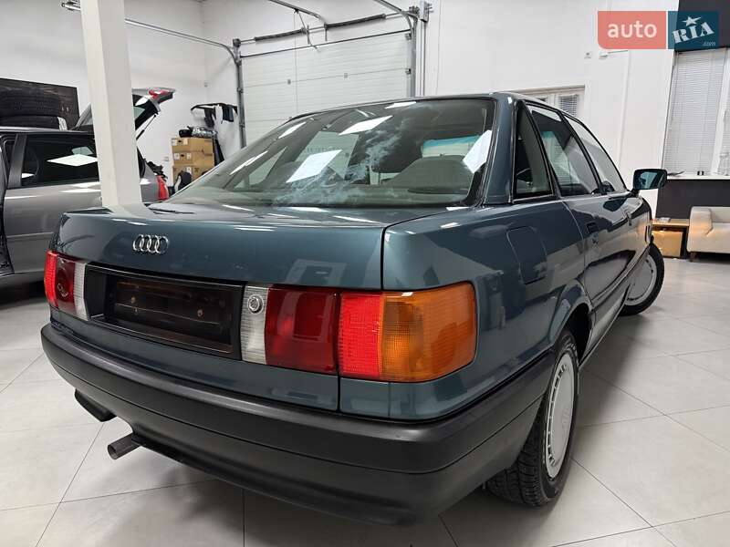 Седан Audi 80 1990 в Дрогобыче