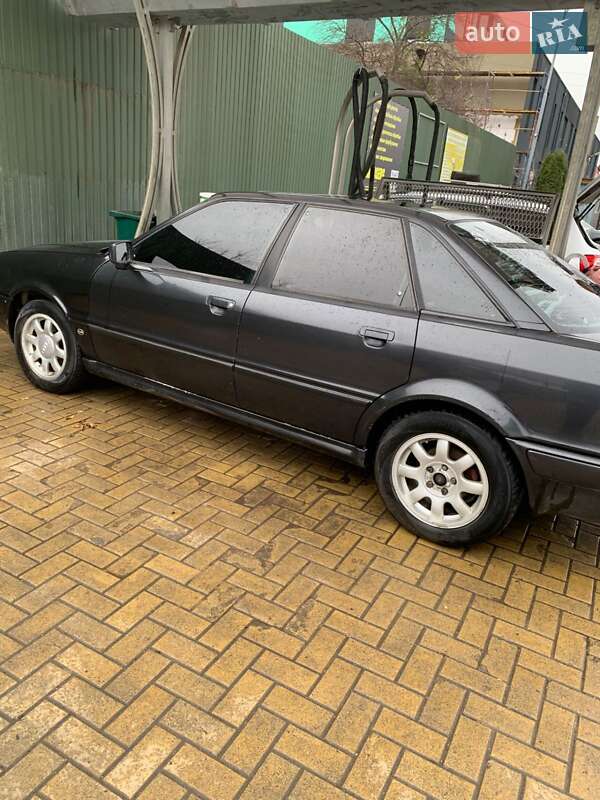 Седан Audi 80 1992 в Хмельницком фото 2 Седан Audi 80 1992 в Хмельницком