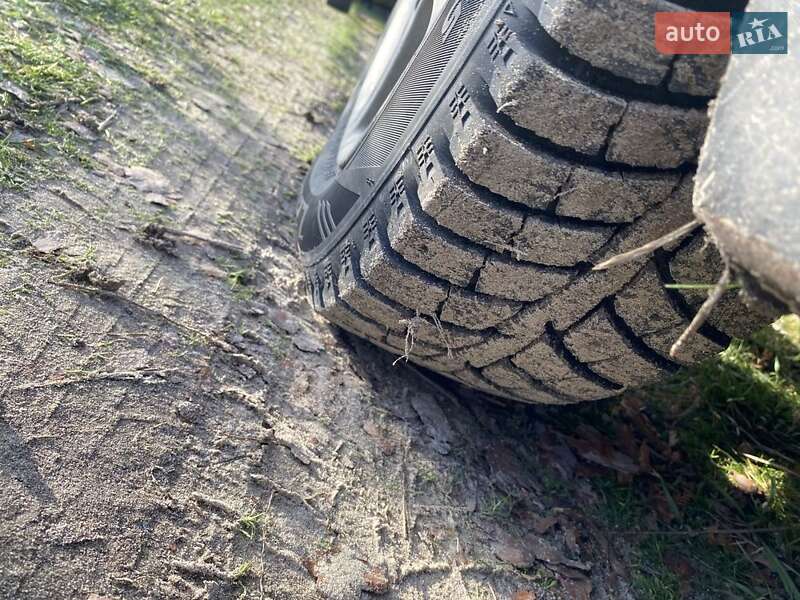 Седан Audi 80 1989 в Полтаві