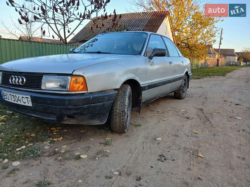 Седан Audi 80 1988 в Белогорье