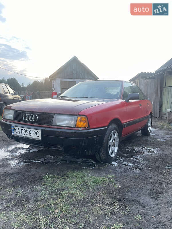Седан Audi 80 1989 в Макарові