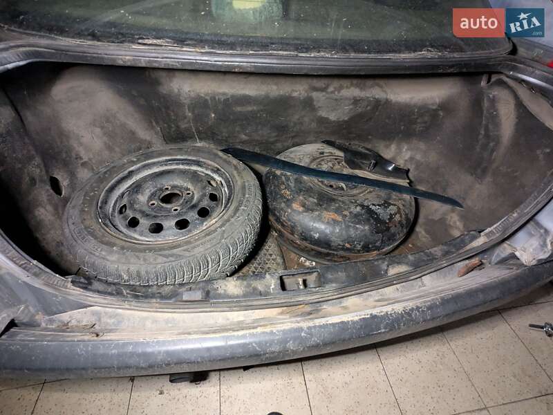 Седан Audi 80 1988 в Тернополі