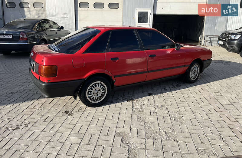 Седан Audi 80 1987 в Каменец-Подольском