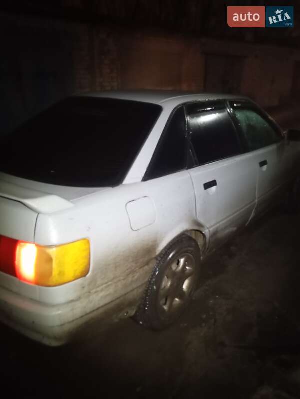 Седан Audi 80 1991 в Харькове