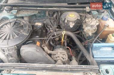 Универсал Audi 80 1993 в Коростышеве