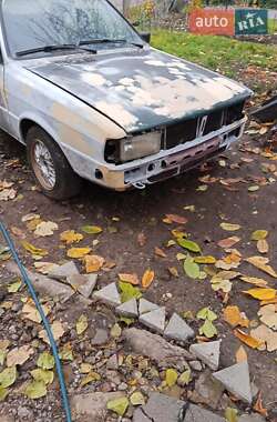 Седан Audi 80 1986 в Ровно