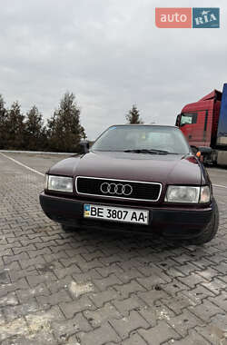 Седан Audi 80 1992 в Монастыриске