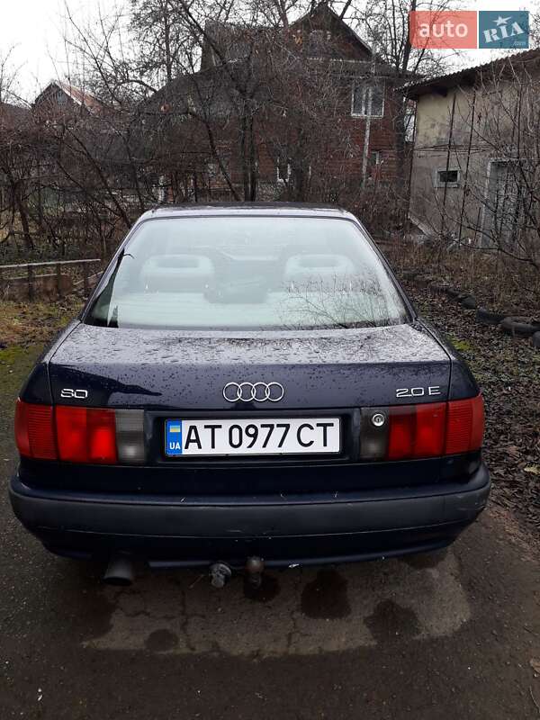 Седан Audi 80 1994 в Косове