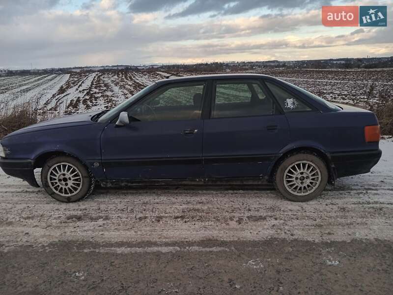 Седан Audi 80 1987 в Луцьку