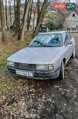 Седан Audi 80 1987 в Виноградове