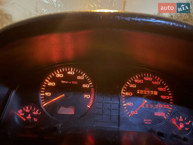 Седан Audi 80 1989 в Львове