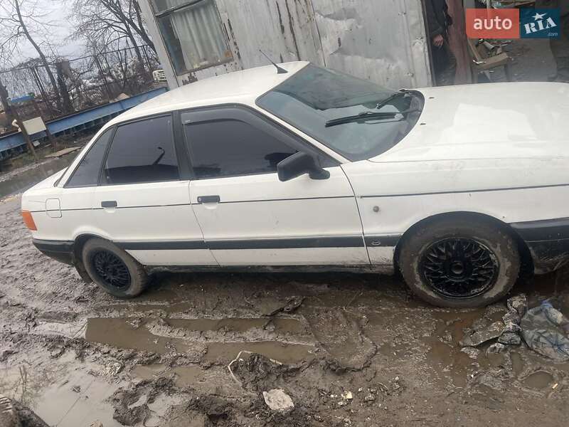 Седан Audi 80 1987 в Хмельницком