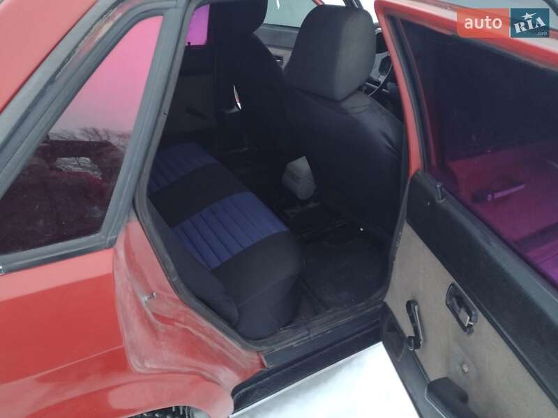 Седан Audi 80 1986 в Виноградове