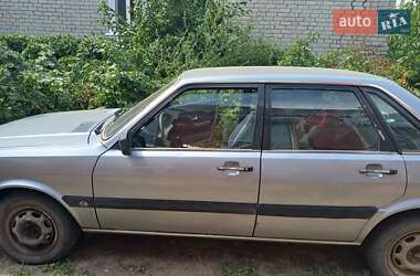 Седан Audi 80 1986 в Шполі