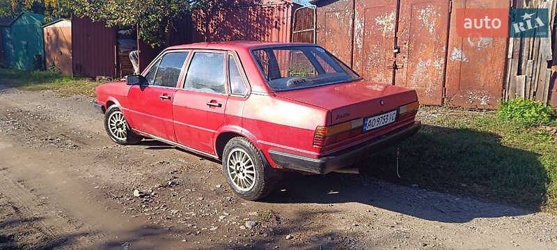 Седан Audi 80 1979 в Ужгороді фото 2 Седан Audi 80 1979 в Ужгороді