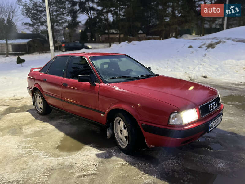Седан Audi 80 1992 в Новояворівську