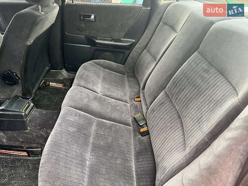 Седан Audi 80 1992 в Новояворівську