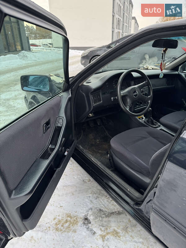Седан Audi 80 1993 в Львові