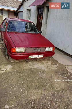 Седан Audi 80 1982 в Золочеве