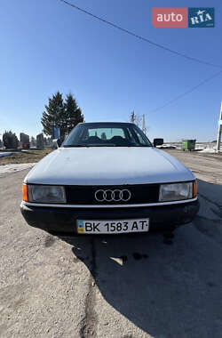 Седан Audi 80 1988 в Здолбунове