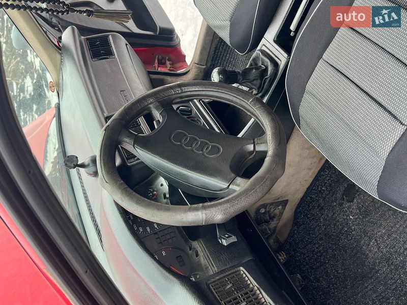 Седан Audi 80 1988 в Полтаві