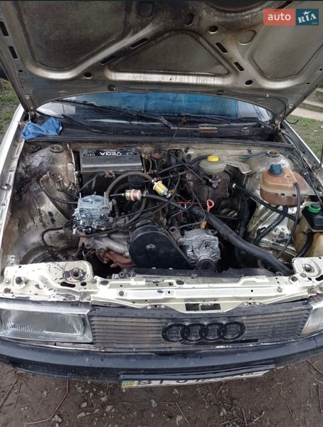 Седан Audi 80 1989 в Чопі