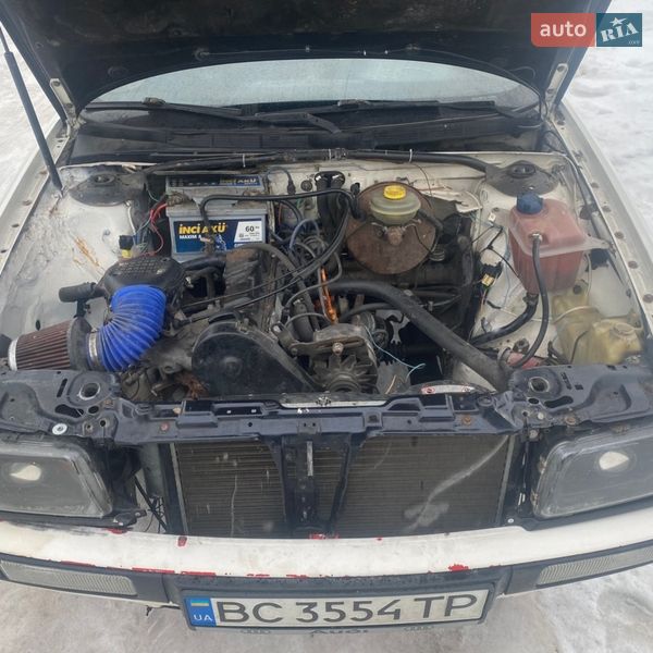 Седан Audi 80 1989 в Городке фото 12 Седан Audi 80 1989 в Городке