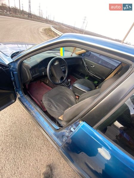 Седан Audi 80 1988 в Лозовой