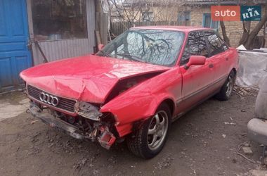 Седан Audi 80 1988 в Новых Петровцах