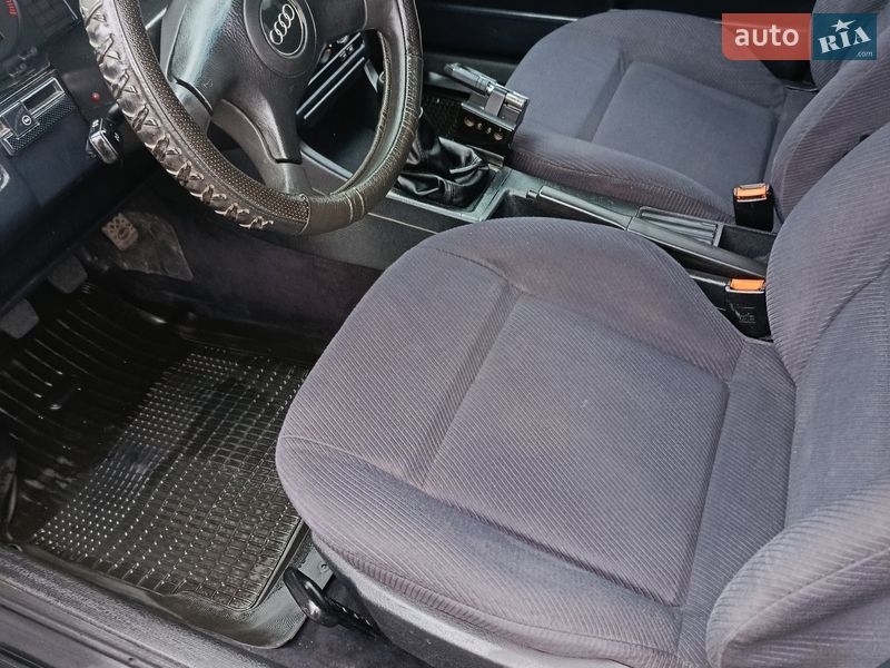 Седан Audi 80 1993 в Золотоноше фото 6 Седан Audi 80 1993 в Золотоноше