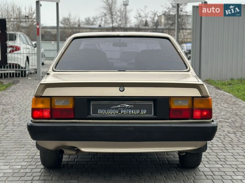 Седан Audi 80 1986 в Каменском