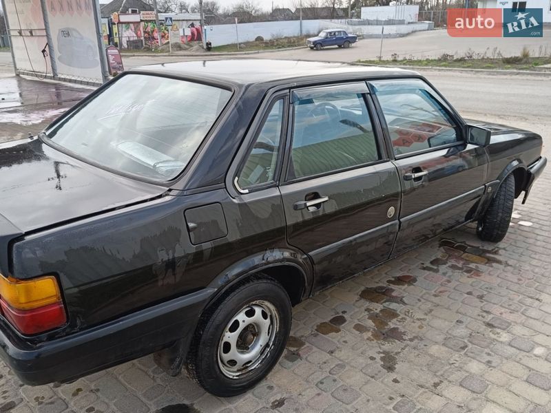 Седан Audi 80 1985 в Змиеве