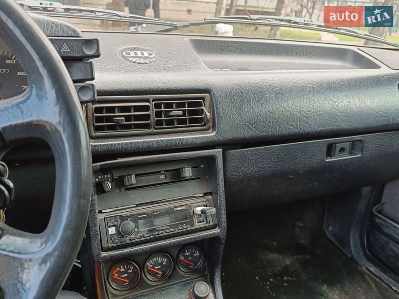 Седан Audi 80 1985 в Змиеве фото 8 Седан Audi 80 1985 в Змиеве
