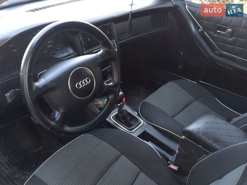 Седан Audi 80 1987 в Надвірній фото 10 Седан Audi 80 1987 в Надвірній
