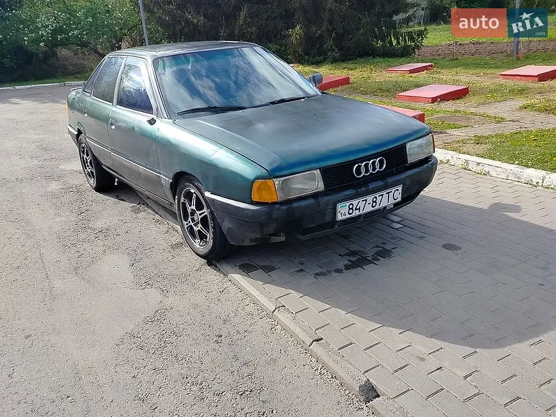 Audi 80