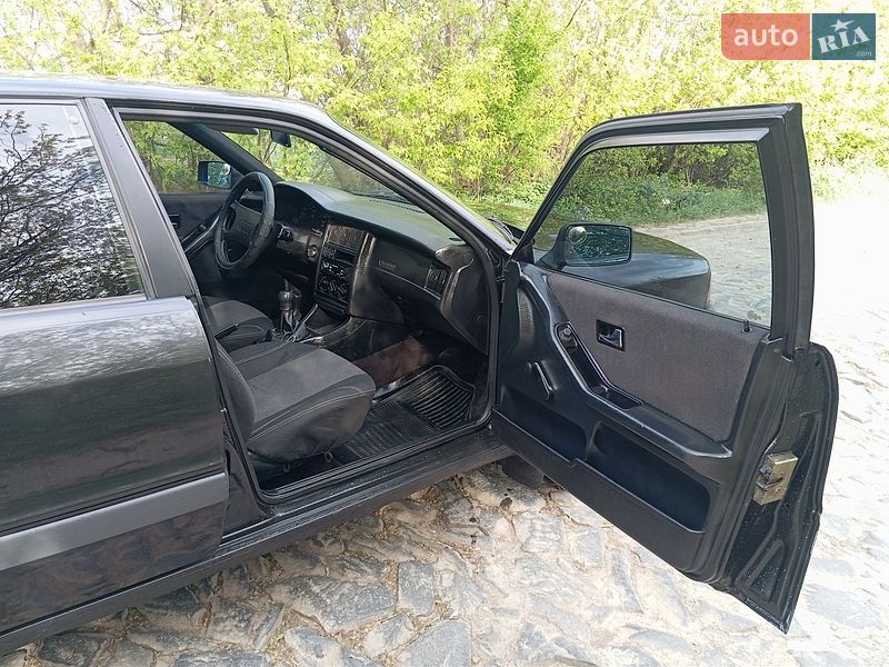Седан Audi 80 1991 в Дубно