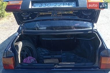 Седан Audi 80 1985 в Виноградові