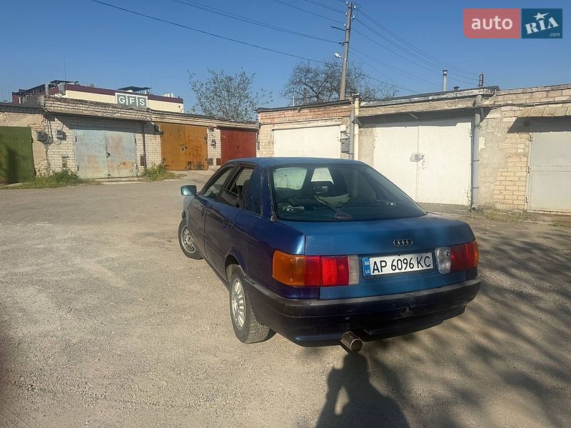 Седан Audi 80 1988 в Запоріжжі