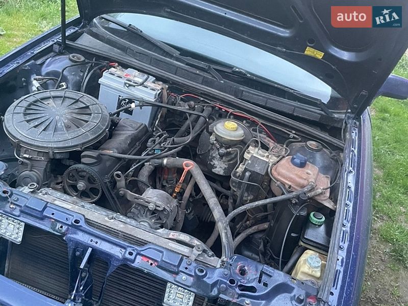 Седан Audi 80 1988 в Рогатині
