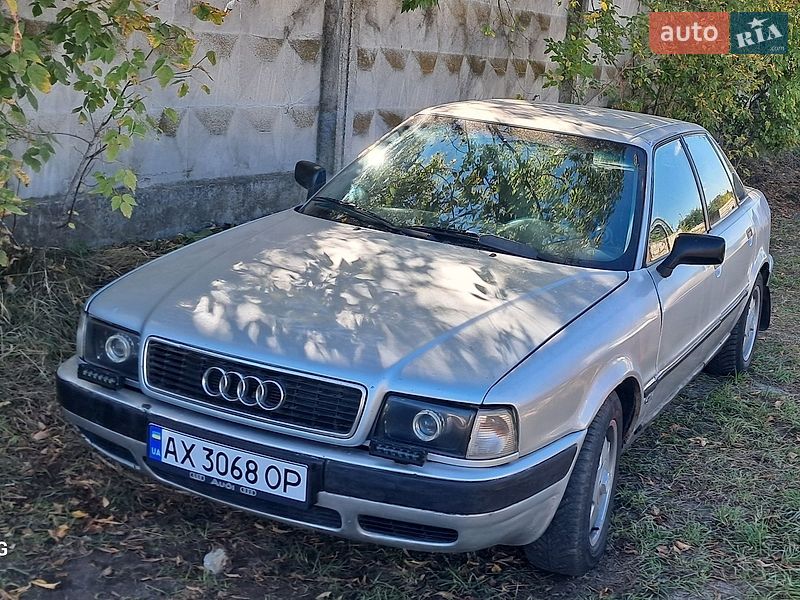 Седан Audi 80 1994 в Василькове