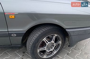 Седан Audi 80 1990 в Чернівцях