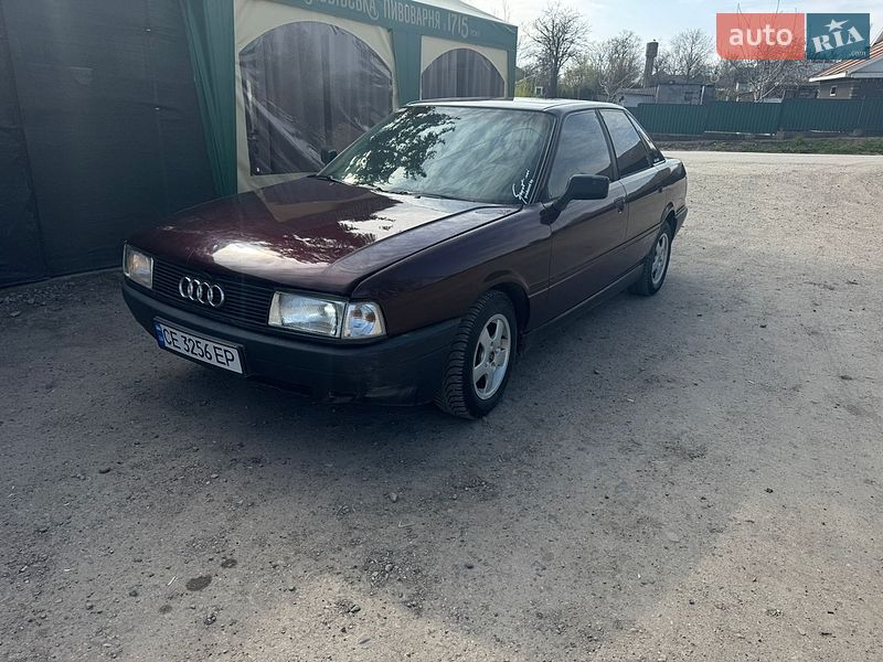 Седан Audi 80 1990 в Кельменцах