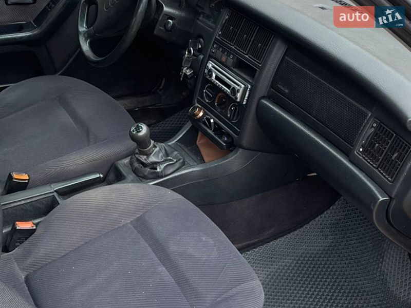 Седан Audi 80 1994 в Тернополе