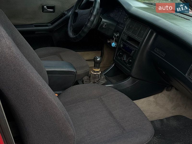 Седан Audi 80 1988 в Калуше фото 6 Седан Audi 80 1988 в Калуше