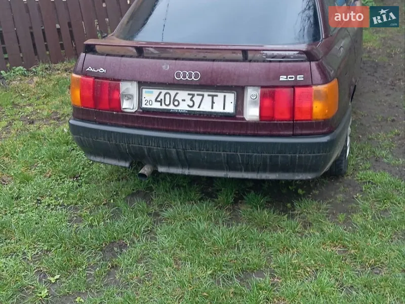 Audi 80