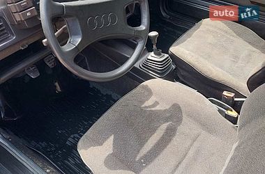 Седан Audi 80 1984 в Володимирі