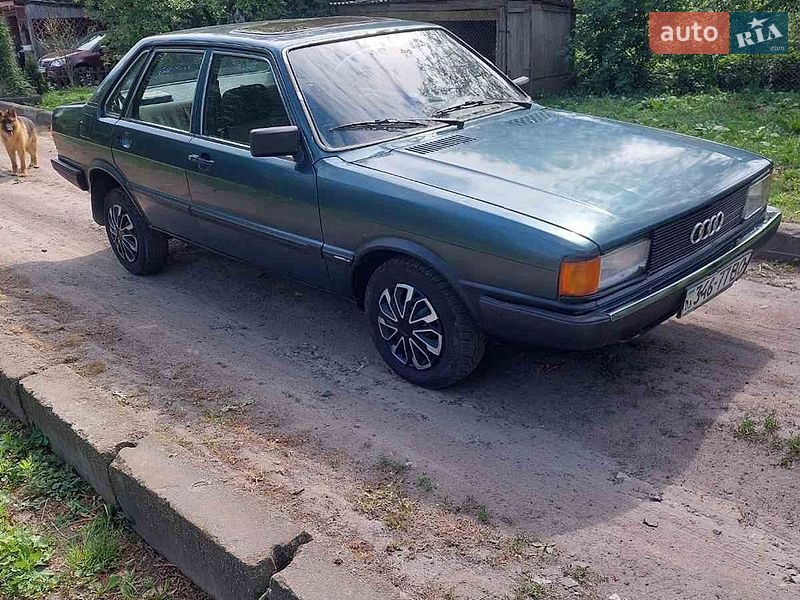 Седан Audi 80 1984 в Володимирі