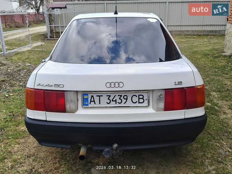 Седан Audi 80 1988 в Надворной